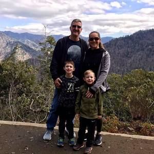 Meet your Posher, Carter